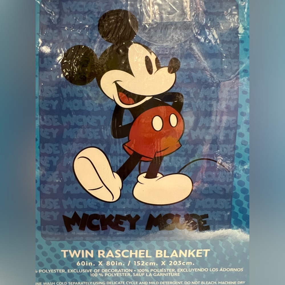 MICKEY MOUSE Raschel Twin Size Blanket‎